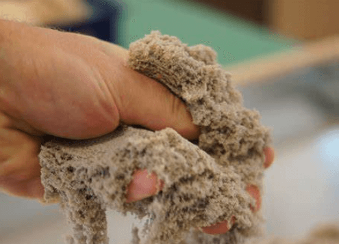 How does Kinetic Sand Dry Out